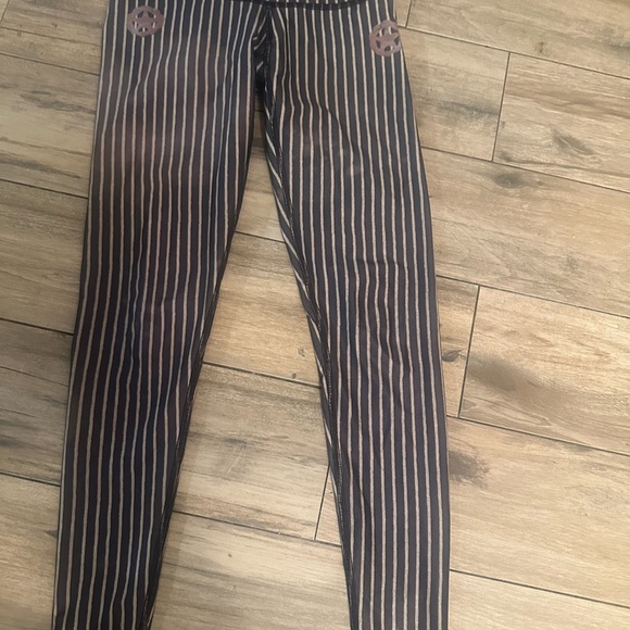 Teeki Black and Tan Striped Leggings - Picture 1 of 3